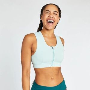 Oiselle flyout zip sports bra in mist blue